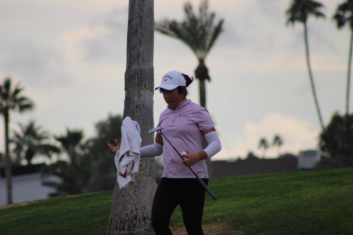 azsilverbelle's tweet photo. 7️⃣0️⃣-6️⃣9️⃣-6️⃣9️⃣

Alice Zhao wins the 2022 AZ Silverbelle with a final score of 208 (-8️⃣) https://t.co/dvbwMDGspD