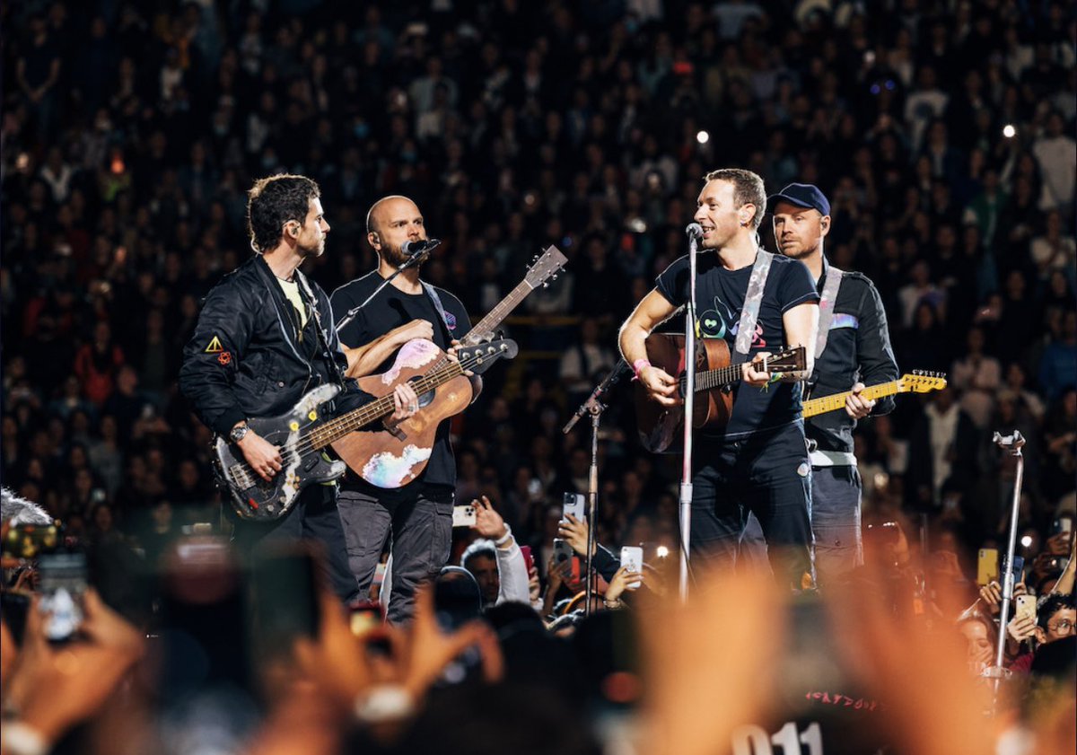 coldplayxtra's tweet photo. 🔥 🔥 🔥 Coldplay in 2022  🔥 🔥 🔥 

🖤 Highest grossing and most attended tour of the year 

💚 Broke the record for the most monthly listeners on Spotify for a group 

💜 A record breaking collaboration with Jin

🧡 Nominated for album of the year at the 2023 Grammy https://t.co/bO1uyFJCp3