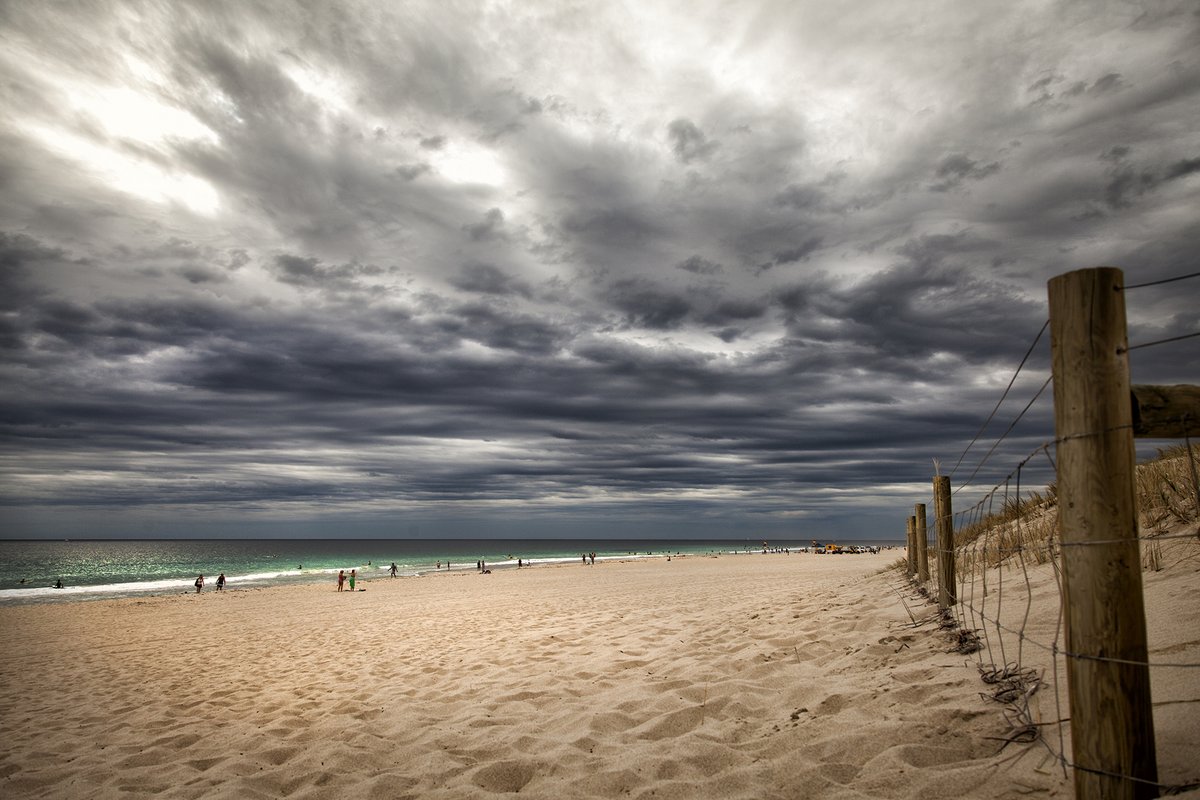naturalman108's tweet photo. Trigg beach under a storm cloud https://t.co/W8FBjFdHZF