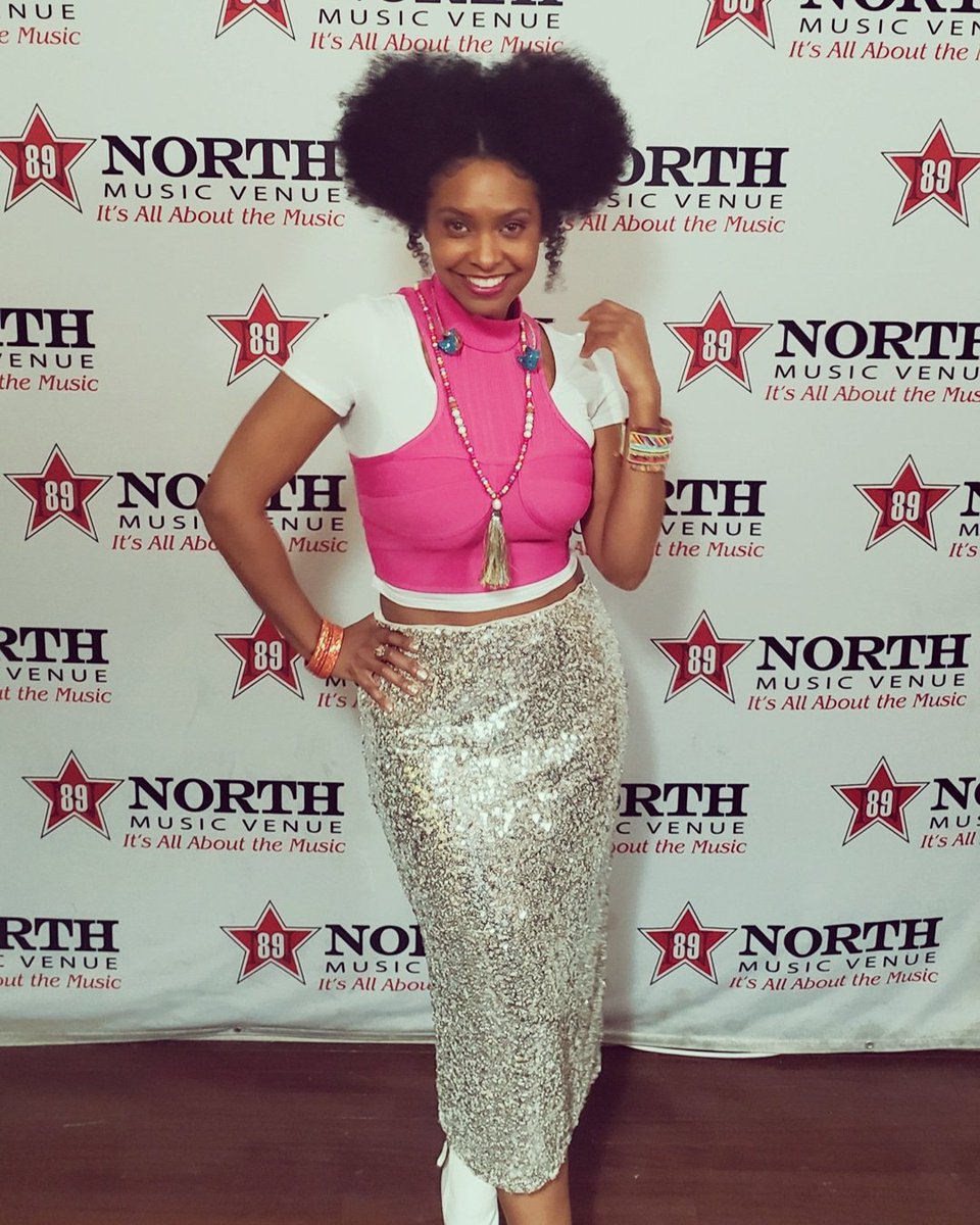 Jessie_Wagner's tweet photo. Had another great show at 89 North with @vinylrevivalbandny โบ Ending 2022 with a bang!! Thanks to everyone that came out to support us!! #giglife #vinylrevival #retro #longisland #89north https://t.co/IfV2zxYZZ4
