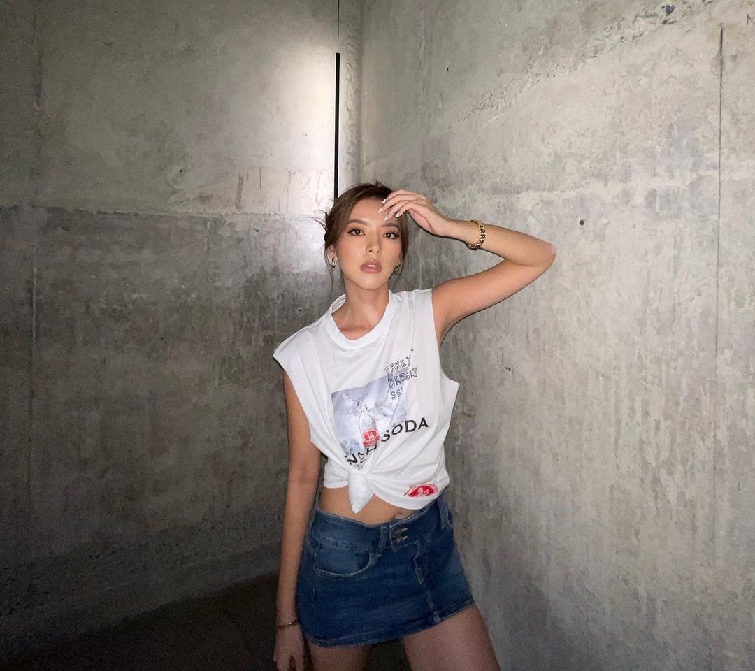 004PORAMA's tweet photo. ≡  SNS UPDATE⠀
⏱  12:16 PM | 123122
 𖡡   Disabled

⌕ Having an advance birthday celebration because I'll end the year with my og fc 🥳🫶 https://t.co/hEnMo3tlO0