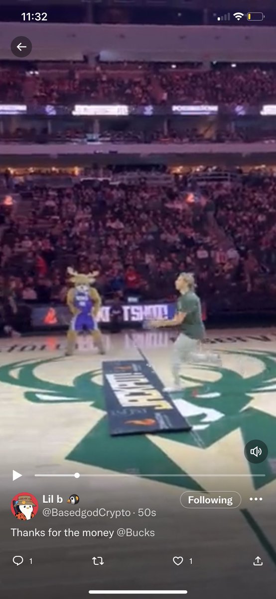 ThomasWesling23's tweet photo. @BasedgodCrypto @Bucks 👀 https://t.co/BNrqMJkKAH