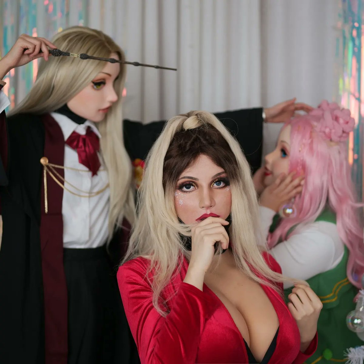 manaminanase's tweet photo. "Every one stay safe!" Says covid hit Moli.
.
#molis #inthemask #femalemask #maskparty #dollmask #kigmask #kigurumi #kigurumimask #siliconemask #crossdressing #dollification #livingbarbie #parkermask #queenamask https://t.co/uljyx1snlM