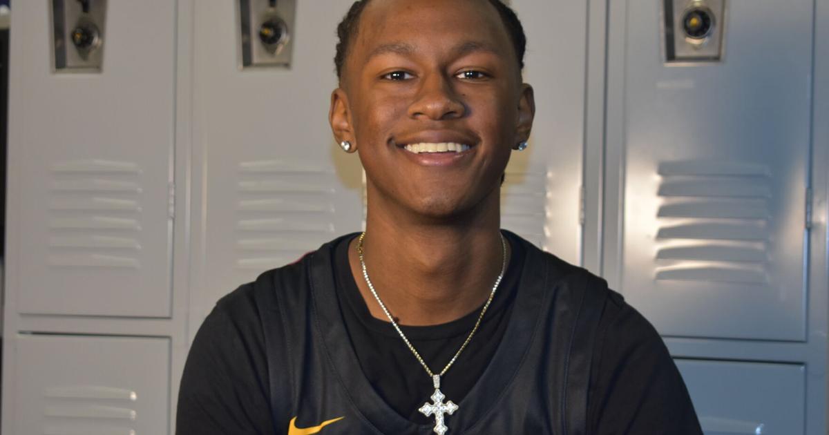 BOYS BASKETBALL ROUNDUP: Evan Dunston caps huge Brookwood comeback over North Gwinnett bit.ly/3CfHtst