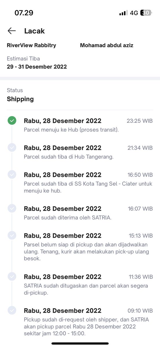 ajiso's tweet photo. @anteraja_id paket saya kenapa gak gerak gini yaa , kelincinya mati dah ini makanannya gak sampe2.  Udah DM juga tp blom di respon2 🙃 https://t.co/pHDCVmMfZk