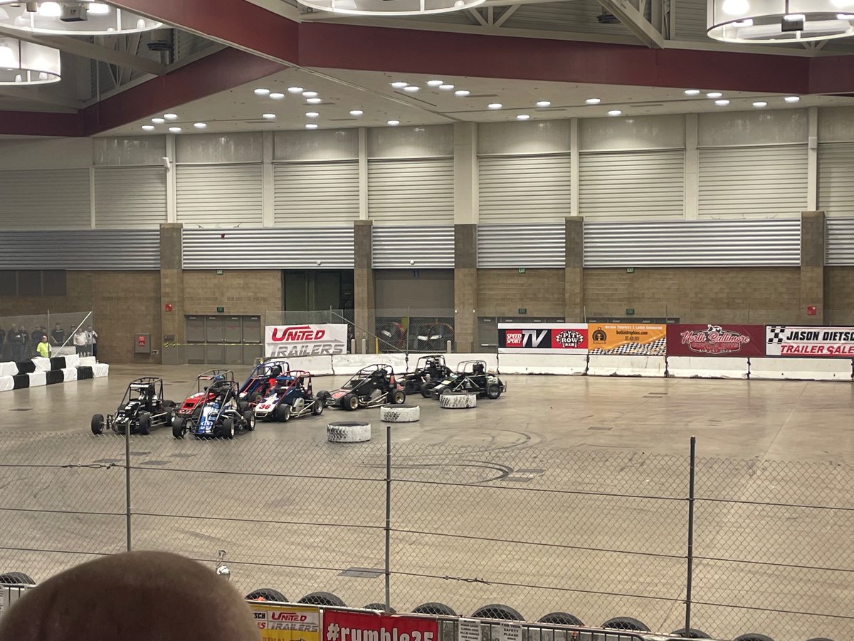 KBindycar's tweet photo. Let’s @Rumble, watching the @TulsaShootout from the bleachers at the Fort Wayne Rumble. @FloRacing https://t.co/K20F9BEzEv
