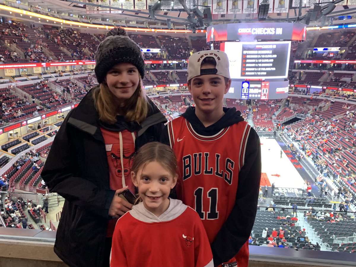 Katie Paciga tweet media