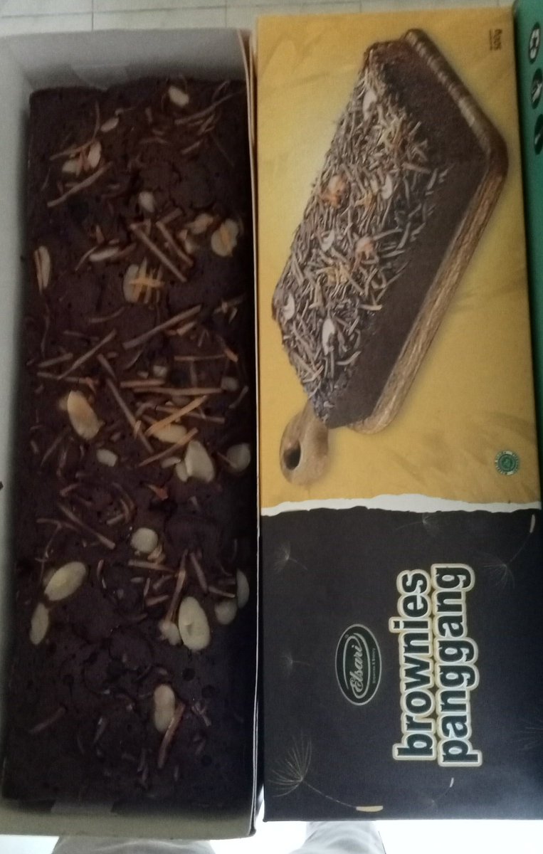 Assalamualaikum 
Sahabat, semoga selalu dlm keadaan Sehat

*Silahkan ORDER*
Biar Ngupi dan Kongko² ada temannya*

~Lapis Bogor Sangkuriang All Varian Rp. 38.000
~ Brownies Sekat Rp. 35.000
~ Brownis Panggang Rp. 34.000

Pengiriman dari Cilebut "Bogor
Belum termasuk Ongkir