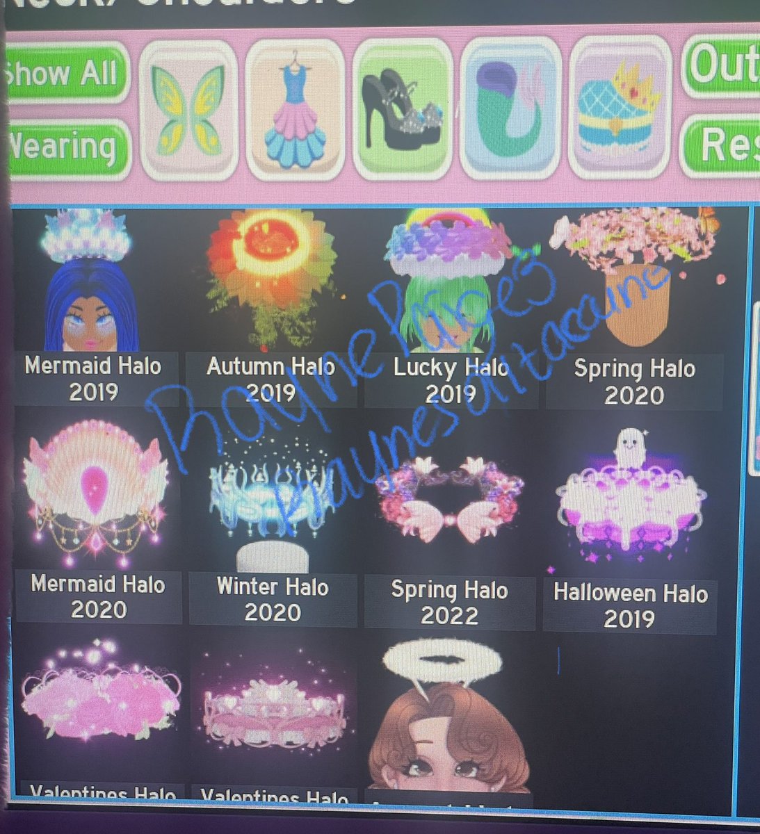 RaynePaige3's tweet photo. Trading my halos! #royalehigh #royalehightrades #royalehightrade #royalehightrading #royalehighschool
#royalehighroblox #royalehighhalos #royalehighschool #royalehighoutfit #RoyaleHighHalo #royalehighselling #roblox https://t.co/6Qk4m5JuhF