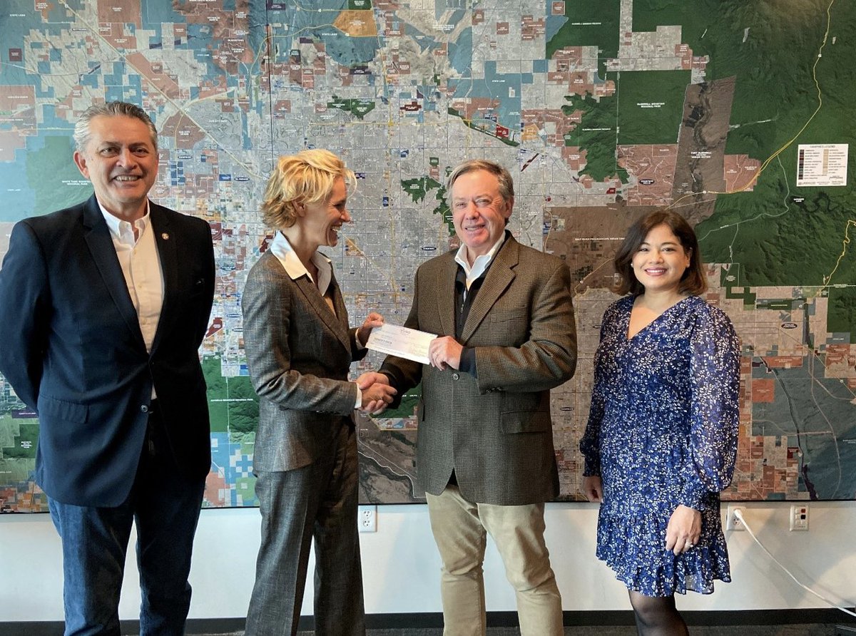 ASUEmbeddedness's tweet photo. The most recent @ASU_MX update arrived in our Inbox today. Check it out! 👀

https://t.co/7HwaDBG6zJ

@newsmena @michaelcrow @ChrisFiscus @asunews @ASUPresOffice https://t.co/SjRdb3T8JI