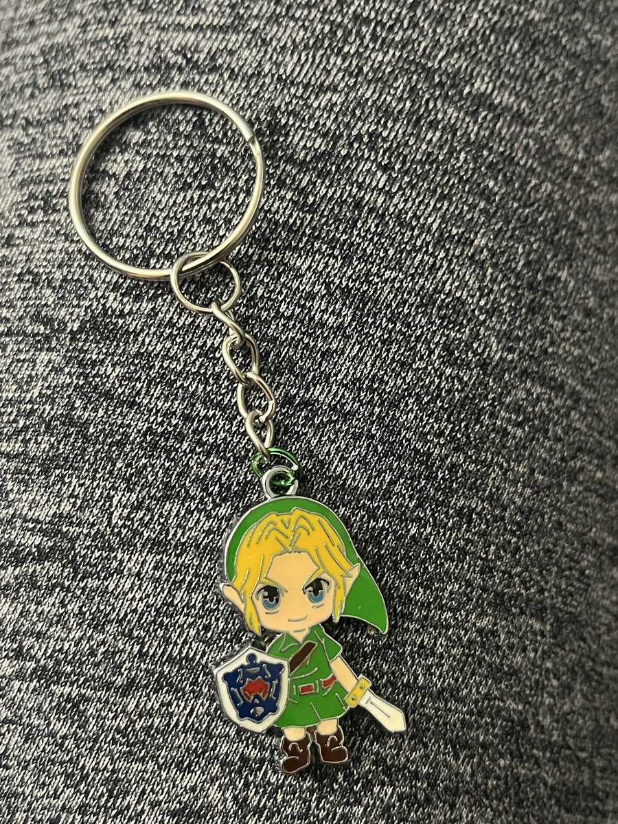 4Doubloons's tweet photo. V’s shop sale is live through January 1st! https://t.co/NfjRXbt9Qs ❤️‍🔥 all items are 40% off plus free shipping! #etsy #crafting #HatsuneMiku #link #LegendofZelda #key #goth #jewelry #TikTok #kawaii #chibi #anime #twitch https://t.co/COxU0NeKZy