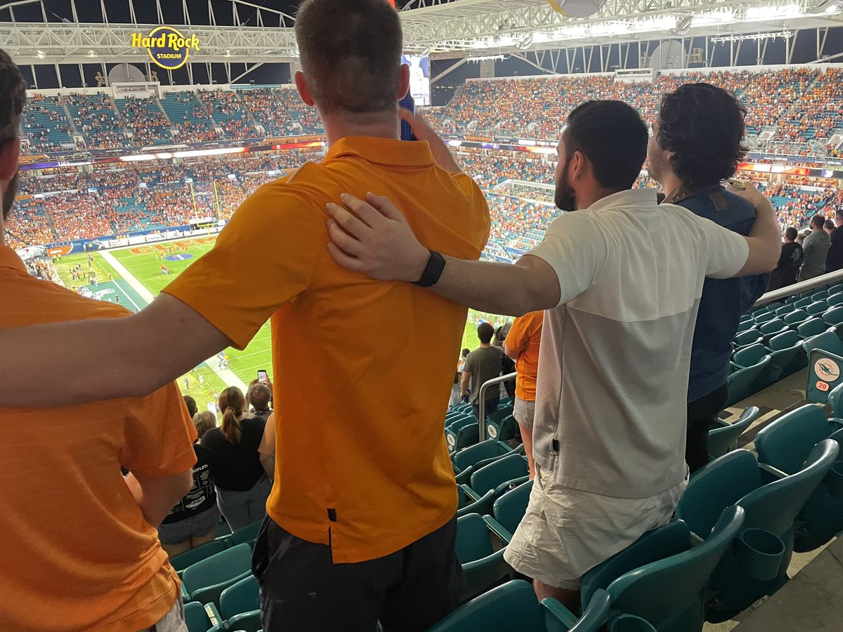 BrendaDale74's tweet photo. Section 308 Row 29  #CapitalOneContest #CapitalOneOrangeBowl https://t.co/PlWxi7oxgr