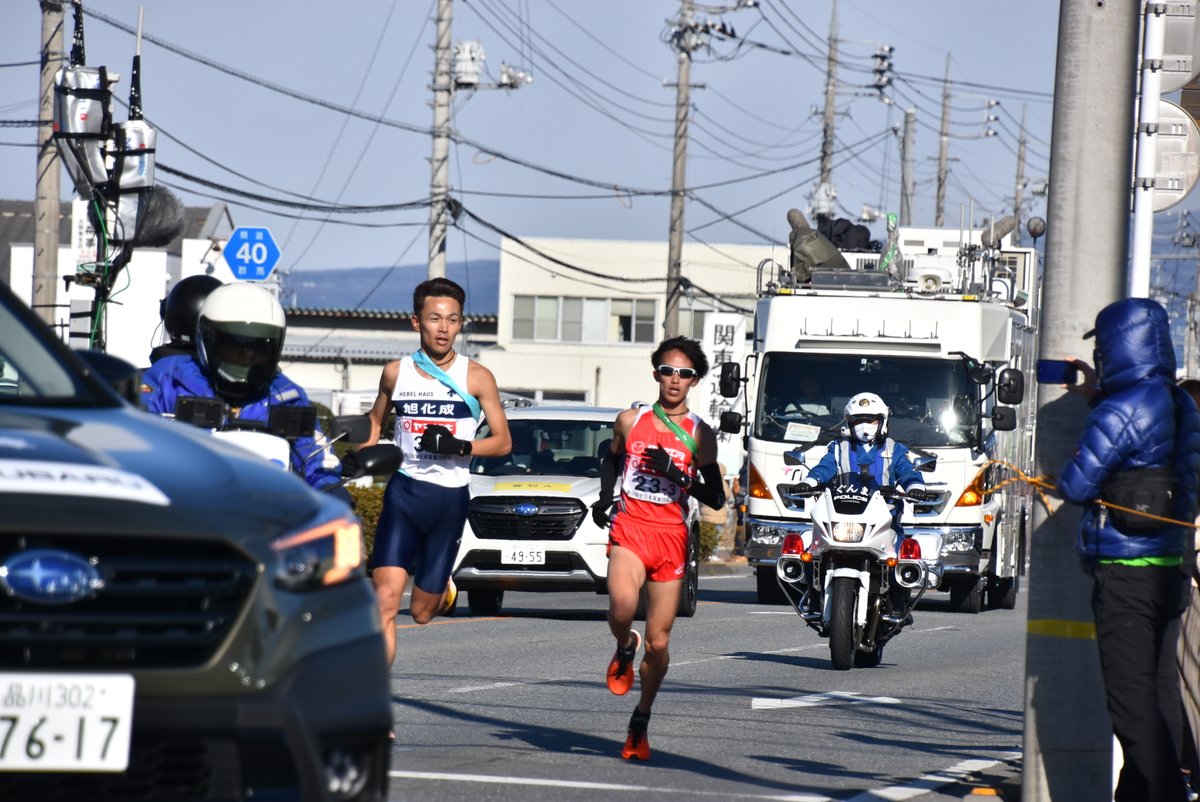 Mazda_PR's tweet photo. 明日1/1(日)、「ニューイヤー駅伝2023」にマツダ陸上部が出場します！

✅ 朝 9:15  群馬県庁をスタート予定

応援してくださるみなさまに、活力をお届けすべく選手たちが駆け抜けます。

ぜひみなさまのご声援をお願いいたします！

詳細はリプライから🔽 https://t.co/8r1Mmbbt2a