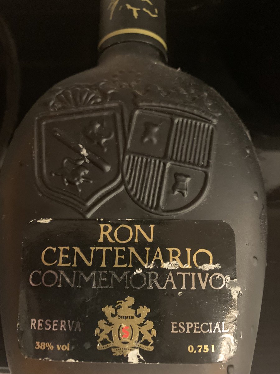 armyofgoatsnft's tweet photo. Should I??? Idk maybe
#roncentenario https://t.co/o1vQLBsgSw