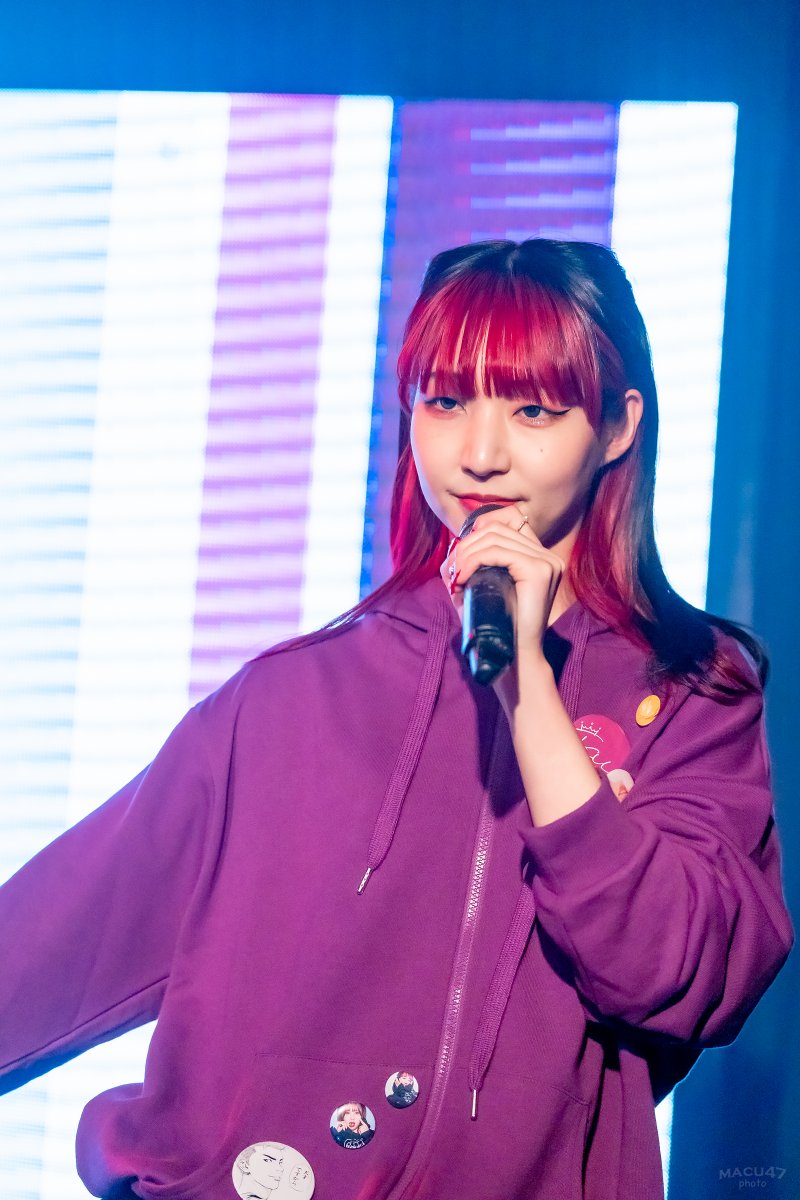 mkhr47_mhm's tweet photo. 221230 TwinBox GARAGE
フルスクラッチュ〜 お披露目LIVE
FullScratchU

#桜木ぴな😈💟
#fsu
#フルスク
#FullScratchU https://t.co/WQwy9ku51a