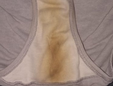 Pijamamın üstünden götümü parmaklarken yine her yer b*k oldu😏Bunu daha temiz nasıl yapcam biri anlatsın ya. Gel ben öğretirim demeyin anlatın lütfen
