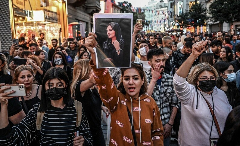 feedmileapp's tweet photo. Italy's Giuseppe Perrone summoned by Iran to protest "the continuation of the interventionist statements & actions of some Italian officials in the internal affairs of iran".
#feedmile #GiuseppePerrone #iran #tehran #envoy #hijab https://t.co/WUqCZwgTZy