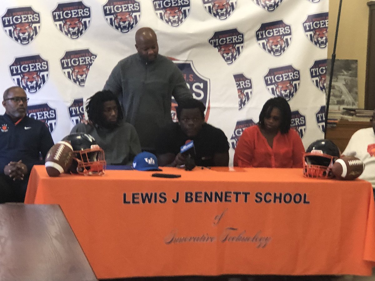 National Signing Day for Jayden Lewis and Rashard Perry