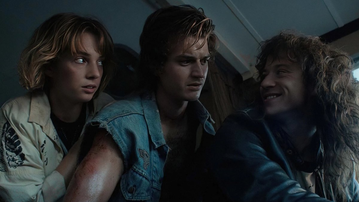 sboficial's tweet photo. TOP SÉRIES DO ANO

5 • Stranger Things https://t.co/lp2iTMUNni