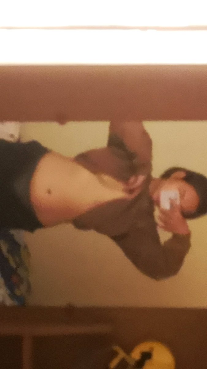 C🌈 มีแอ็คล็อค tweet media