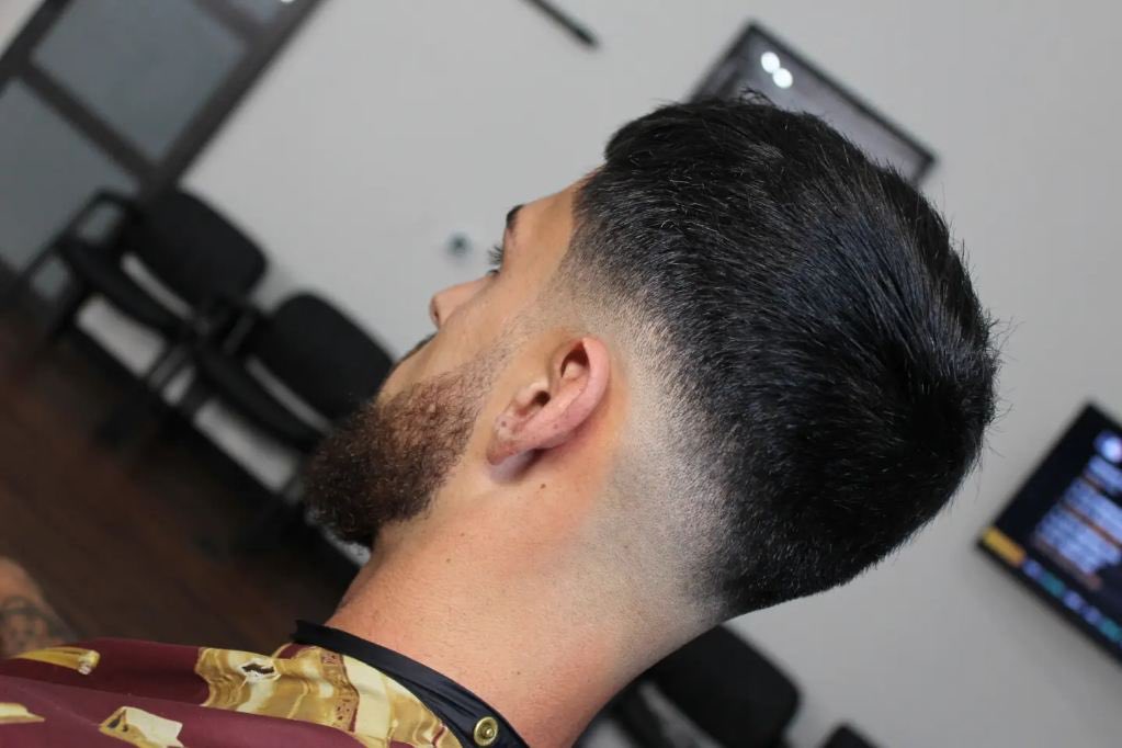 traethebarber's tweet photo. THE EMPIRE. #thebarbershopcompany #wahl #austintx #barbershop #clippers #faded #taper #360waves #720waves https://t.co/7xbHXiAVdU