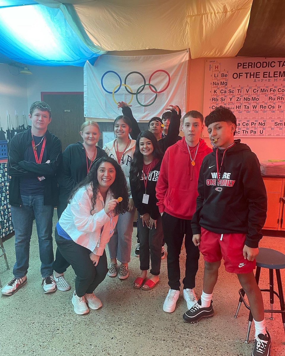 NorriScience's tweet photo. On the final day of our #Olympics #internship, we split the class into two teams and competed in Jiant Jenga for the gold! My athletes fought valiantly, but in the end, Coach Valenzuela and her Olympians were victorious. It was the perfect way to end the unit. https://t.co/Nd7n3oxnCP