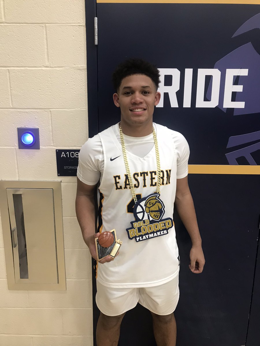 Great team win tonight 69-61 to defend our holiday tourney title, big time effort.  Junior forward Levi Ayala coming up clutch with the playmaker award #goldblooded