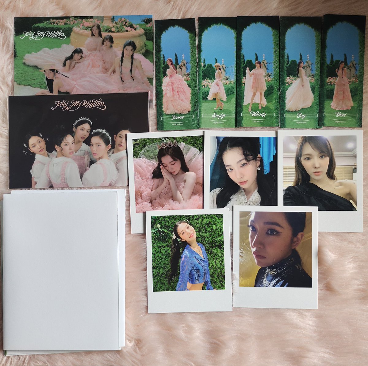 yzahainz's tweet photo. wts lfb ph red velvet

the reve festival 2022: feel my rhythm ot5 set
(photocards, pobs, unsealed albums, folded poster, bookmarks)

-13,000
-onhand
-dop is nego
-not for sensitive collectors ‼️
-no rush shipping
-rfs: decluttering / qs
-dm for offers

🏷️wts lfb ph rv fmr ot5 https://t.co/UsoT9KWvEl