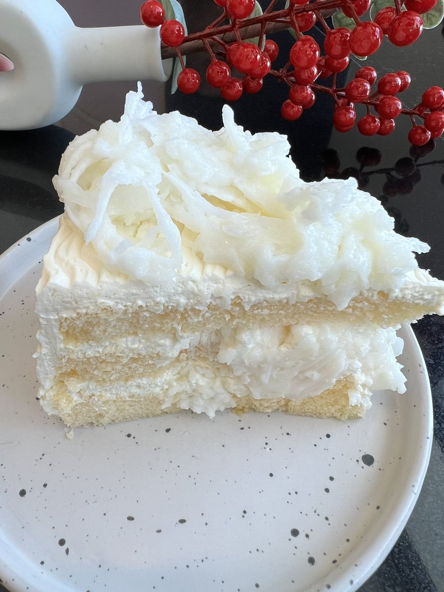 foodtellers's tweet photo. ชั้น 1 คาเฟ่ จ.นครนายก ร้านบรรยากาศแบบฟิลคริสมาสต์ อาหารอร่อย ขนมอร่อย เครื่องดื่มดีมากกกก ใครผ่านมาทางนครนายก-สระบุรี ลองแวะชิมความอร่อยกันได้นะคะ @aroii #อร่อยบอกต่อ #อร่อยไปแดก #อร่อยนะรู้ยัง https://t.co/moxvkxPt9G
