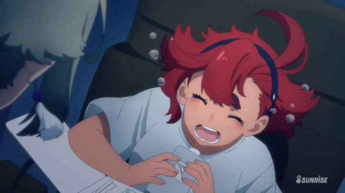 『水星の魔女』第2話視聴学園から離れてガンダム定番のパイロット拘束と尋問が始まった! ミオリネが総裁(父親)に詰問するシーンはコードギアスっぽい感じ。企業間抗争と、親からの脱却もテーマなのかな。そしてスレッタはイケメンに言い寄られてるw もしや逆ハーレムになるの!?#水星の魔女 