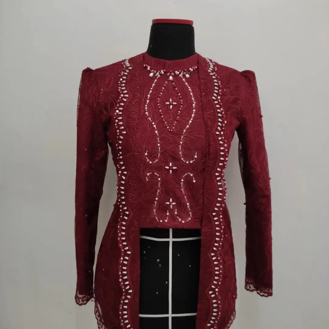 Dinamakanhati's tweet image. Km bisa nyoba kutubaru friendly hijab nder. Jdi ga usah pke manset. Look ttep anggunly
Btw ini pesenan cust ku. Aku nerima jasa jahit jogja/online ka. Tenkyuu