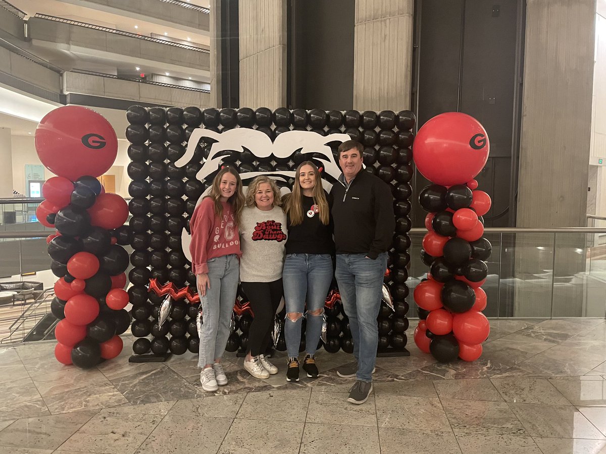 Go Dawgs! <a href="/bertbrantley/">Bert Brantley</a> <a href="/kbrantley26/">Kendall Brantley</a> <a href="/carsonb84/">Carson B</a> <a href="/CFAPeachBowl/">Chick-fil-A Peach Bowl</a>