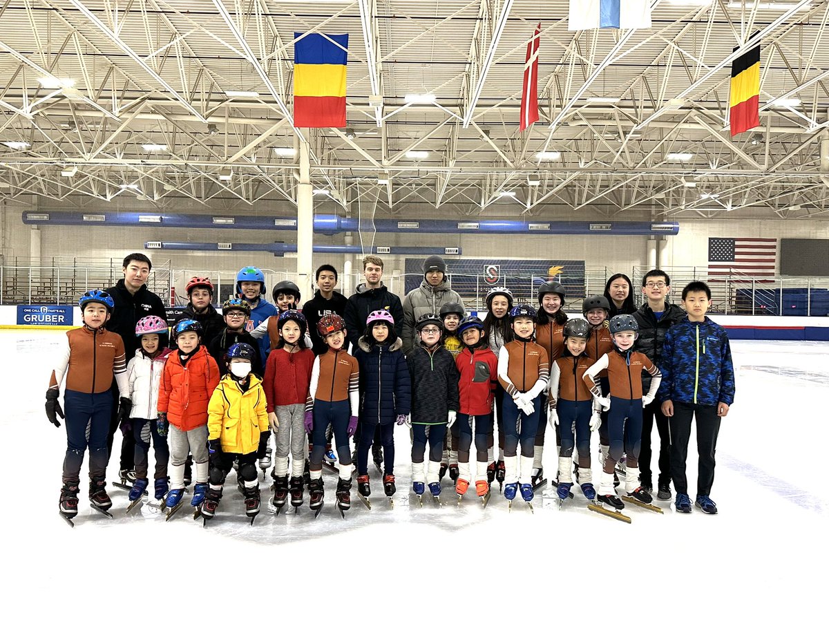 Elmbrook Speedskating Club (@clubelmbrook) on Twitter photo Farewell 2022 👋
See you all in the upcoming Winter Season Training ⛄️
<a href="/ElmbrookSchools/">Elmbrook Schools</a> <a href="/USSpeedskating/">US Speedskating</a> <a href="/PettitCenter/">Pettit Center</a> Farewell 2022 👋
See you all in the upcoming Winter Season Training ⛄️
<a href="/ElmbrookSchools/">Elmbrook Schools</a> <a href="/USSpeedskating/">US Speedskating</a> <a href="/PettitCenter/">Pettit Center</a>