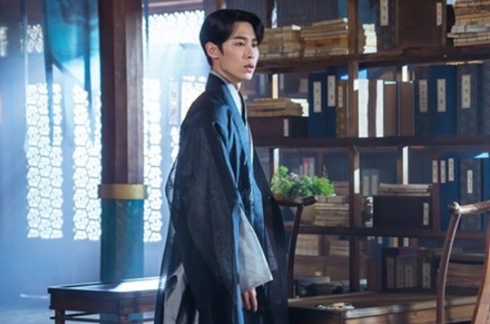 ramblingsofafan's tweet photo. New #AlchemyOfSouls2Ep7 stills featuring Jang Uk and Cho Yeong
#AlchemyOfSoulsS2 #GoYounJung  #AlchemyOfSouls #LeeJaeWook https://t.co/qDIw0FHY7n