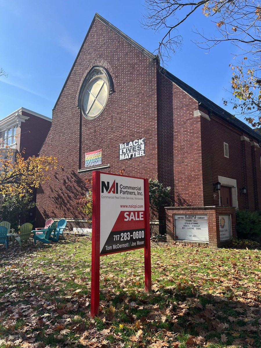 JDShuttlesworth's tweet photo. When you put either of those flags on a church, a “For Sale” sign comes next. https://t.co/K7kBVQQ6Er