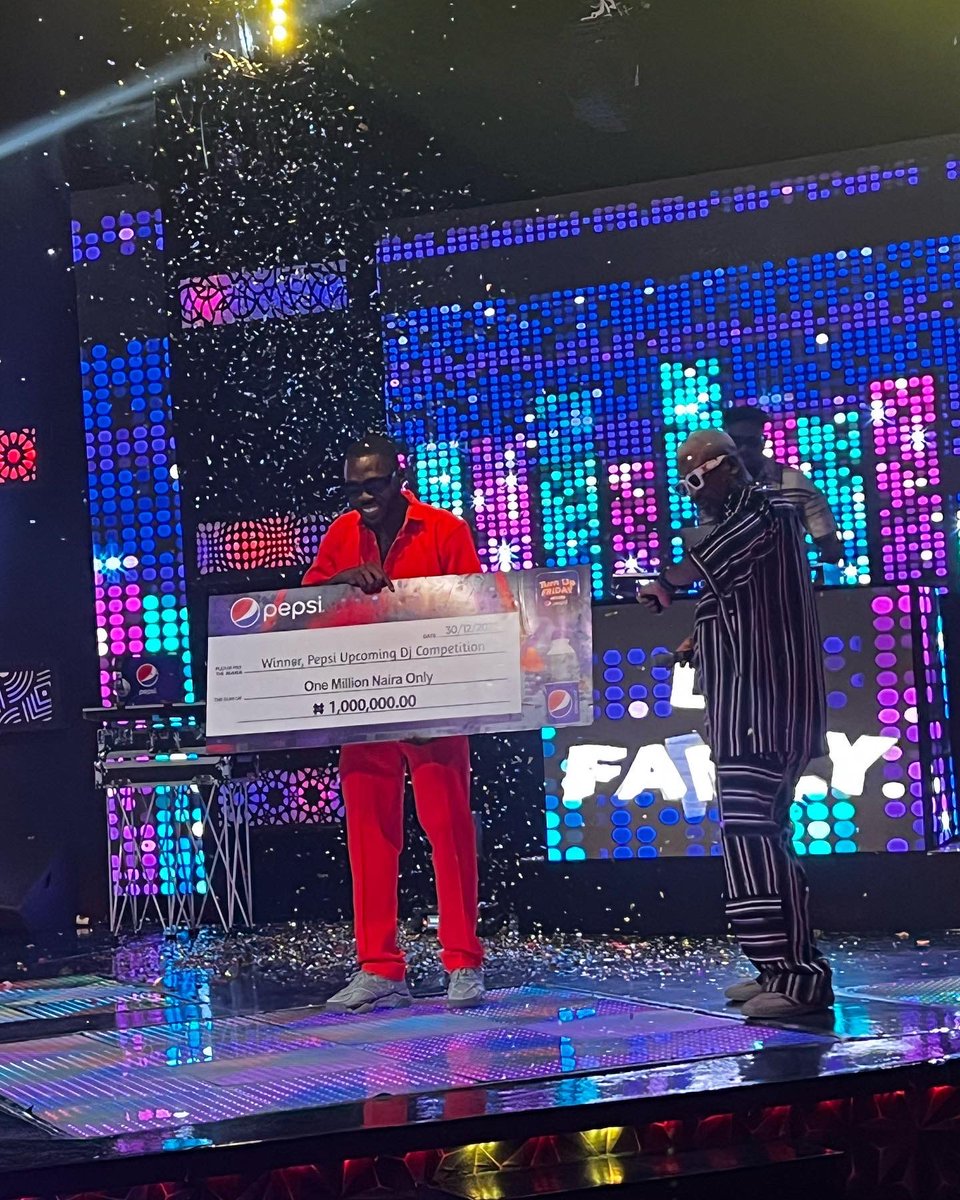 funkychukwudj's tweet photo. God did π You didπ
No better way to end the year! Meet Funky Dj Pop, winner Pepsi Dj Competition Season 4. Thank you for your Votes and support, you all brought me here.
It can only go bigger from here
Thank you @pepsi_naija for the platform #Amturnupfriday #pepsidjcompetion https://t.co/WomqTewm2A