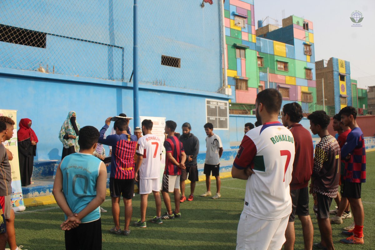 LocaltoGlobalPK's tweet photo. How Climate Change is affecting our lives and future.
#LocaltoGlobal organized a great session with youth footballers at CEFA football club to negotiate the undeniable calamity of #ClimateChange with the sportsmen to make them realise that in order to lessen the effects. https://t.co/kuoebCnKME