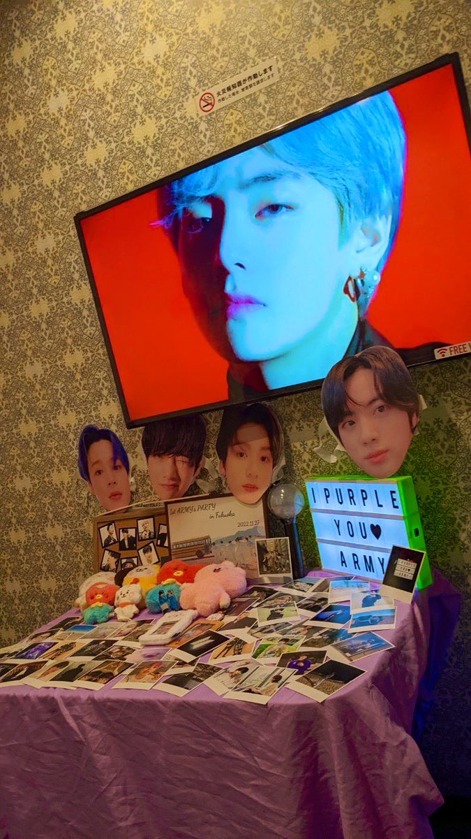 jimuin_haha's tweet photo. SNSビビり症やけど勇気出してTwitter始めてよかった🤭
同じ熱量でスキスキできる幸せ❤️🔥
来年も楽しくアミ活できたらいいなあ!
関わってくれた方々サランへ〜〜〜💓
#福岡ARMY
#大人ARMY
#90line https://t.co/RYSdk1gCE0