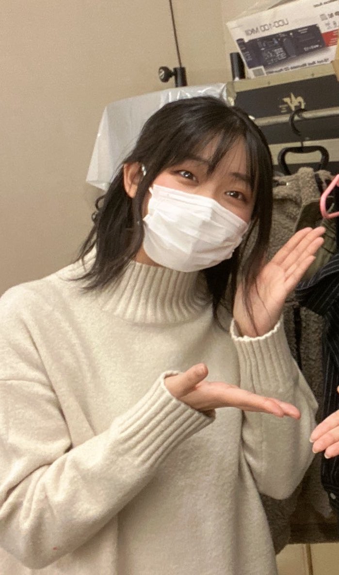 kawananami's tweet photo. 2022年、躍進の年、駆け巡らせていただきました！たくさんの方に支えられ、エールを貰い、活動を楽しんで進んで来れたんだと思います✨
ライブにタイアップ、主題歌、声優、テレビ出演、ラジオ...たくさんのことを経験しました、これからはもっと駆け巡るよ💪🏻
今年も沢山ありがとう🙌🏻⤴︎⤴︎⤴︎ https://t.co/IAxa25h5nO