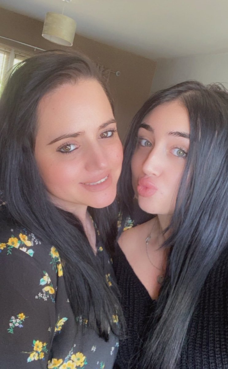 ᴘᴜʙʟɪᴄ ᴅᴇᴍᴀɴᴅ on Twitter: "RT @bambiblacks_uk: This is my friends! They have made an Onlyfans