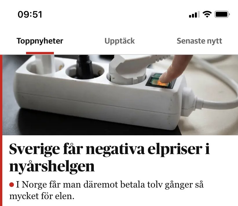 HenrikssonLu's tweet photo. Jag är ingen språkpolis, men gärna att jag understundom agerar som matte- eller logikpolis…. för jag utläser ju i DN:s rubrik (dec 31) att norska elkonsumenter kommer dra in storkovan när de skall rosta bröd senare idag https://t.co/ohCXcmLc2C