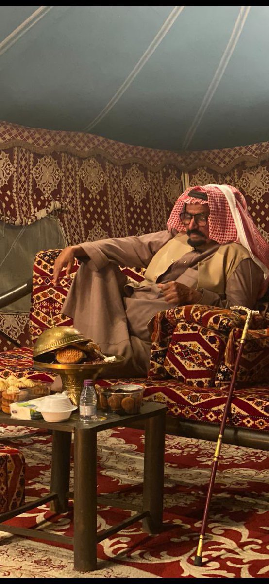 يالربع الرجال هذا
شايب ولحيةٍ غانمه 
ومن مُلاك البل القدماء
وخلال مسيرته ما بدر منه خطا تجاه أحد
لذلك ترا الخطا عليه والله ما يرضينا .