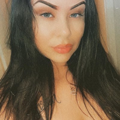 sadiekailey24's tweet photo. #TwitterProfilePic https://t.co/v5GY3VoCwZ