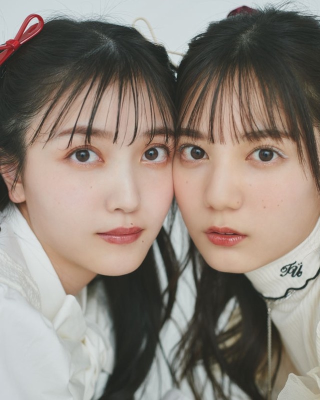 日向坂46 小坂菜緒乃木坂46 久保史緒里鉛筆画A4