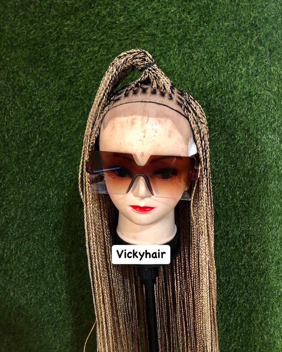 Vickysoftie32's tweet photo. Blonde is definitely in season 🥰

Small knotless Braid On sales😍

Made on 6*6 closure Unit

Length: 36”

30k

Color: 613 &amp;27 (customized)
￼
Available for  pickup/Delivery

To place your Order
Call/WhatsApp 08167477998

Pay on delivery in Lagos and ph
Delivery nationwide https://t.co/fdFAo8OYRH