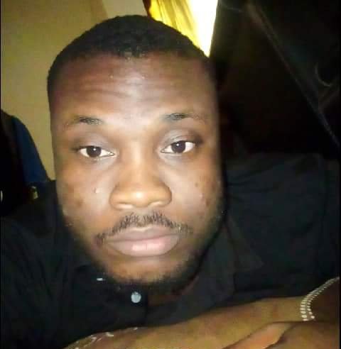 Saleswithben's tweet photo. How a broke 1st-year University student went from having just N2,000/$4.46 in the bank account...

To operating an online coaching business that crossed over $20,000 in sales (cash collected) in 2022.

The untold story behind this shift. https://t.co/gX9sNR9fD6