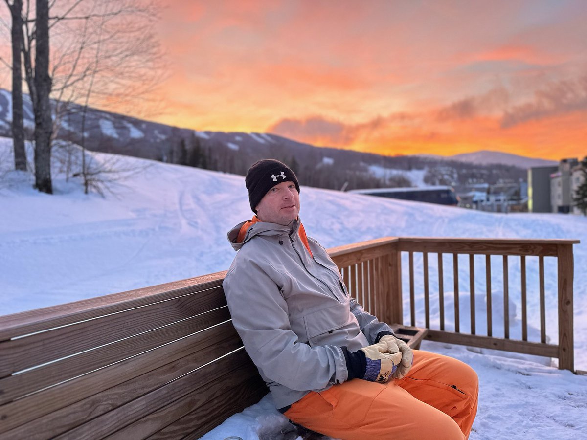 The Party Pit tweet media