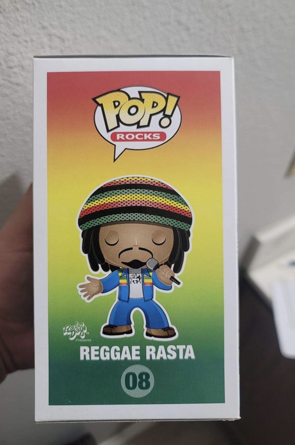 dfchavez62's tweet photo. @CSSully this is part 1 of the pops I’m getting amazing condition https://t.co/pYBHTLxgg9