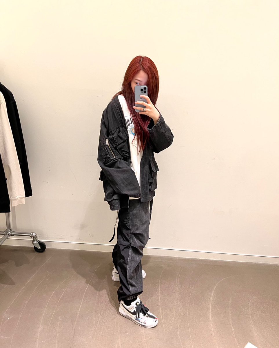 Yo creo que el viajesote que estoy haciendo por el ⁦#𝗢𝗡𝗘ː𝔗HEW𝔒RLD valdrá la pena cuando tenga recuerdos de los días que pude asistir. ⁩Ngl, le pedí a <a href="/shortcastIe/">sh♡⃛rtcake ͟͞= ent</a> que me llevara al #𝗢𝗡𝗘𝐃𝟏𝟐ᯇMELBOURNE a cambio de lavar los trastes. 🧼
⁩
𝑐haotic-𝚏rog ♡ !? #𝚔aia.