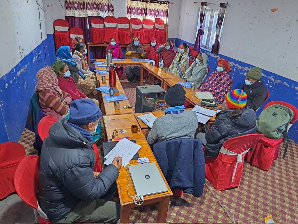 #HappeningNow: Focus Group Discussion (FGD) with Women headed household for the Outcome Assessment of #USHHD <a href="/SnvNepal/">SNV Nepal</a> #WASHSDG in #Chandannath Jumla.